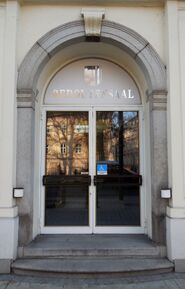 Eingang der Redoutensäle, an der Promenade