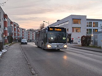 Bus der Linie 194 in der Leondinger Straße