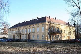 West- und Nordfassade des Grillmayr Schlößls (2011)