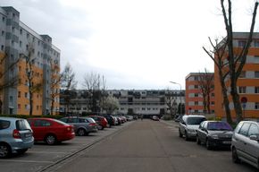 Adolf-Schärf-Straße Blick von der Michael-Hainisch-Straße Richtung Südsüdwest