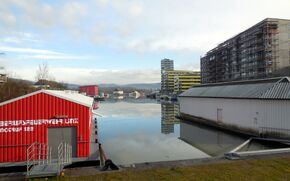 Der Winterhafen, Blick vom westlichen Ende des Hafenbeckens nach Osten