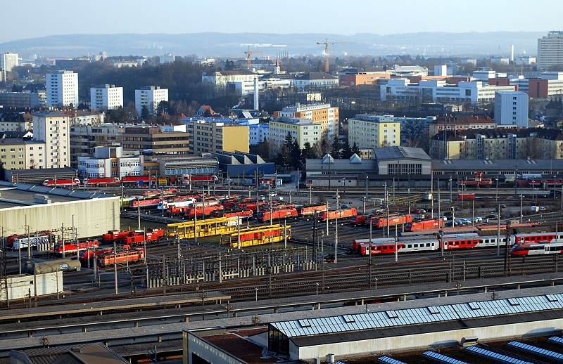 Datei:Bahnremise Hauptbahnhof Linz.jpg