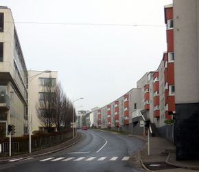Leondinger Straße, Blick von der Regerstraße Richtung Nordosten
