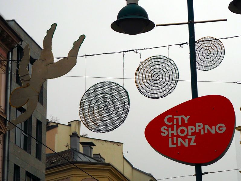 Datei:City Shopping Linz.jpg