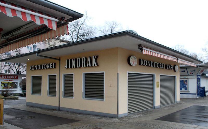 Datei:Jindrak Südbahnhofmarkt.jpg