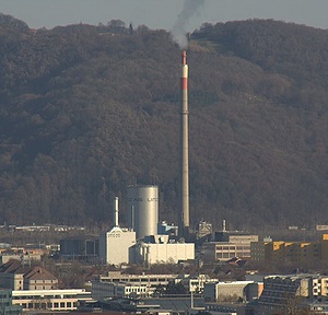 Das Fernheizkraftwerk vom Freinberg aus gesehen