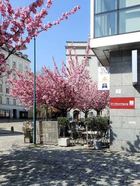 Datei:Adalbert-Stifter-Platz.JPG