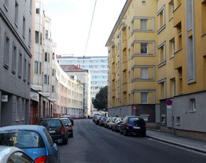 Die Pochestraße, Blick von der Dametzstraße Richtung Osten