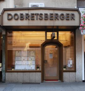 Dobretsberger, Filiale und Hauptsitz an der Landstraße 35