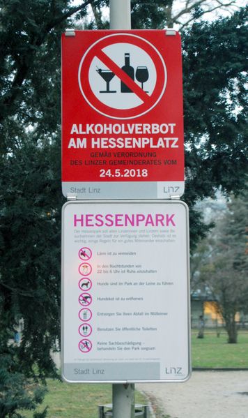 Datei:Alkoholverbot am Hessenplatz.jpg