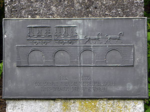 Pferdeeisenbahn-Denkmal an der Leonfeldner Straße