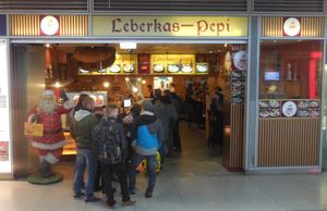 Filiale des Leberkas-Pepi am Linzer Hauptbahnhof