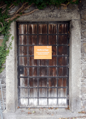 Eingang zum Schlossbergstollen am Tummelplatz