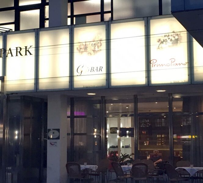 Datei:Restaurant Primo Piano.jpg