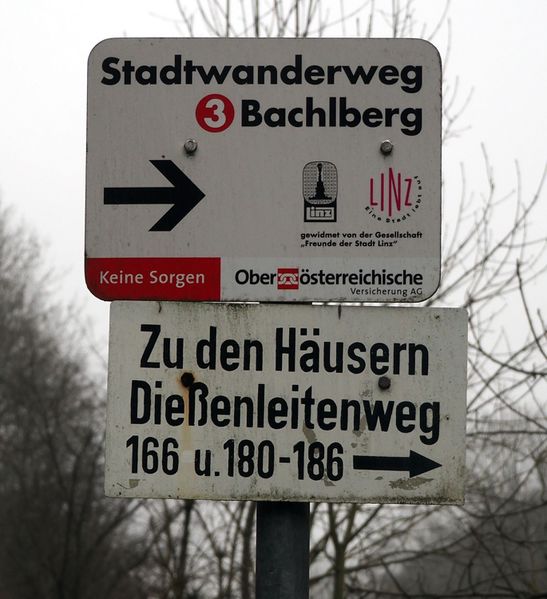 Datei:Stadtwanderweg Bachlberg.jpg