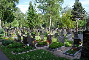 Gräber am Barbarafriedhof