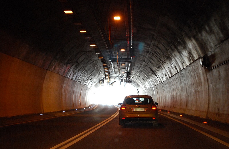 Datei:Mona-Lisa-Tunnel.jpg
