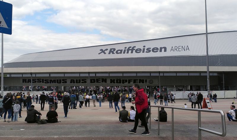 Datei:Raiffeisen Arena 30. April 2023.jpg