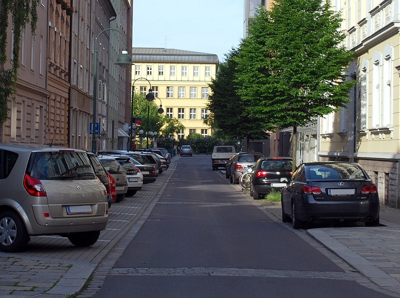 Datei:Lustenauer Straße Ost.jpg