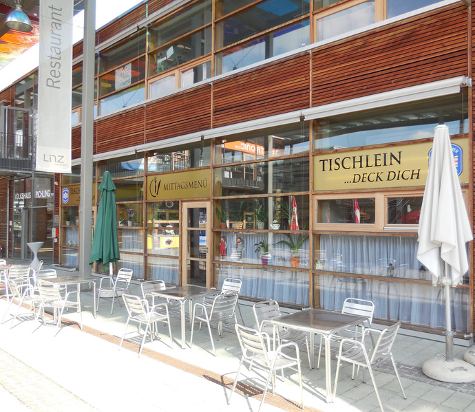 Datei:Restaurant Tischlein Deck Dich SolarCity.jpg