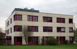 Das Halbleiterphysikgebäude