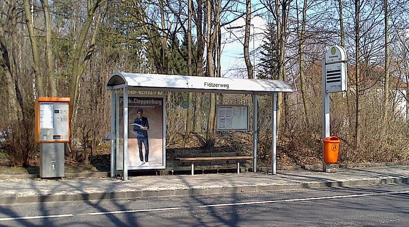Datei:Haltestelle Flötzerweg.jpg