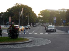 Krankenhausstraße, Blick vom AKh Richtung Westen