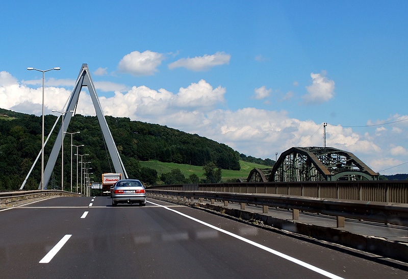 Datei:Brücken Steyregg.jpg