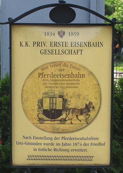 Datei:Pferdeeisenbahn Erinnerungstafel Barbarafriedhof.jpg