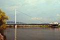 VÖEST-Brücke von Eisenbahnbrücke.jpg