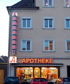 Apotheke Rosenauer an der Freistädter Straße