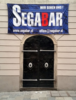 SegaBar, Eingangsbereich an der Hofgasse