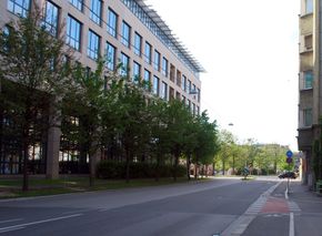 Khevenhüllerstraße, Blick Richtung Norden