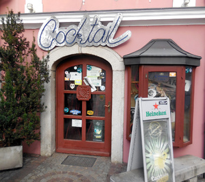 Die Cocktailbar an der Klammstraße